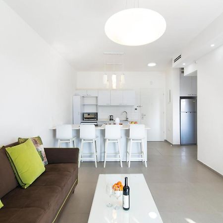 Hilton Bay Apartment With The Shelter Tel Aviv Dış mekan fotoğraf