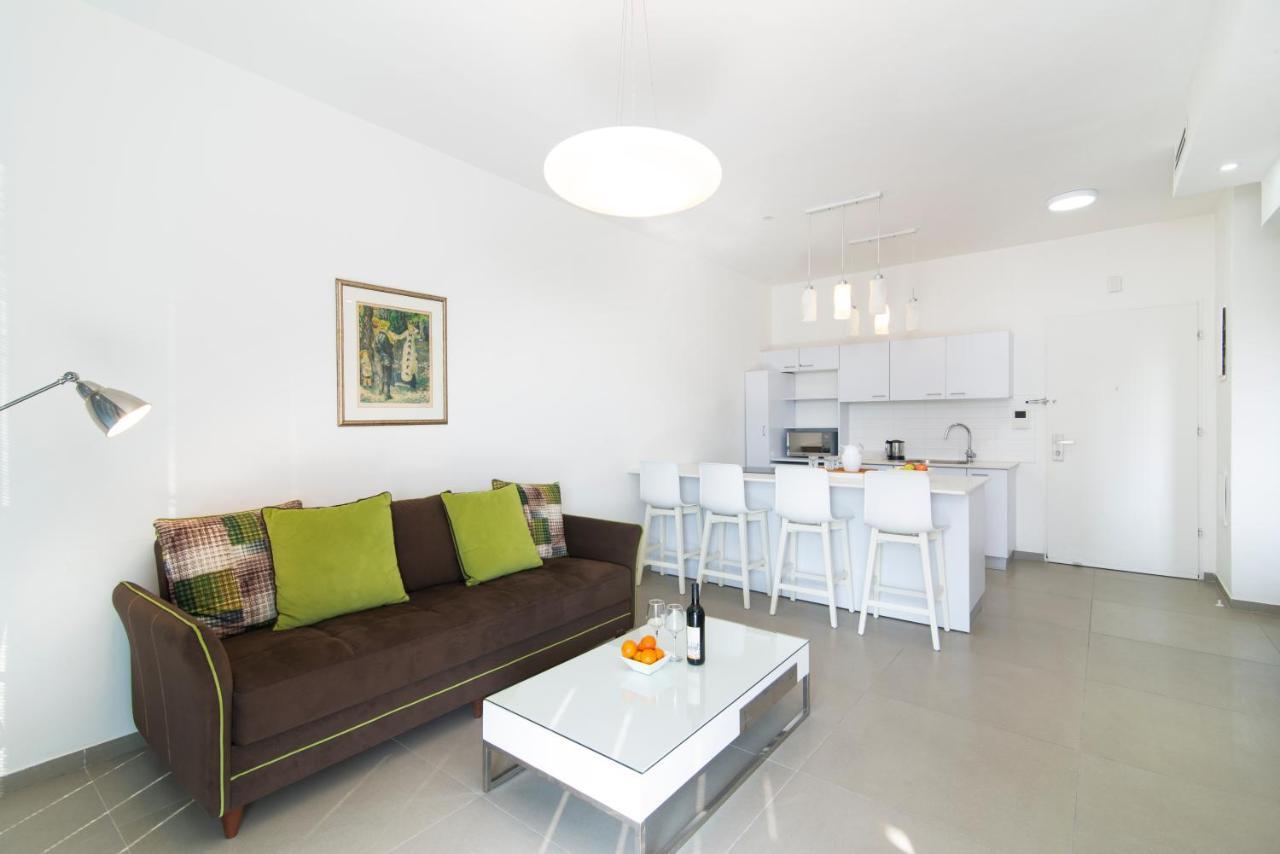 Hilton Bay Apartment With The Shelter Tel Aviv Dış mekan fotoğraf